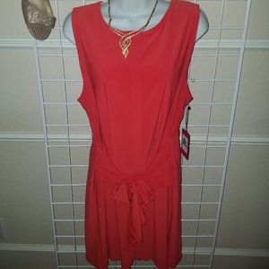 NWT! Vince Camuto Tie Front Dress